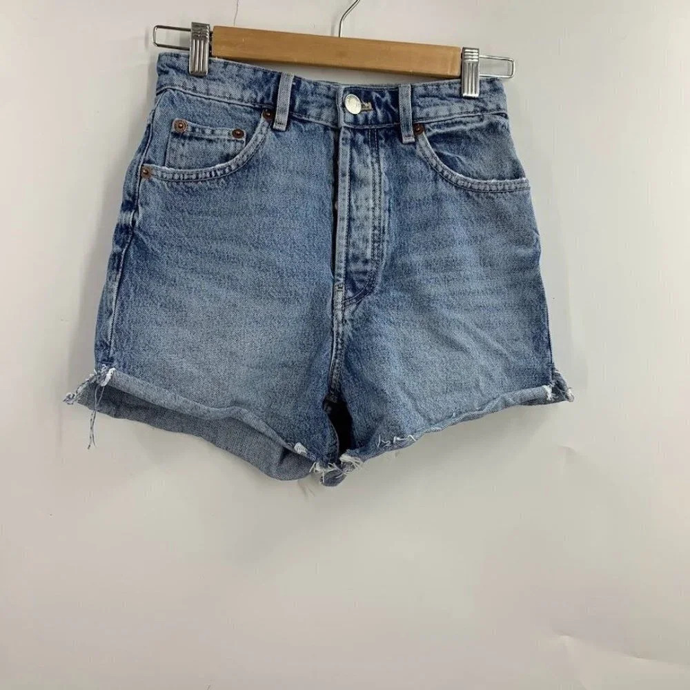 Zara Women's High Rise Cotton Classic 5 Pocket Denim Cut Off Jeans Size 2